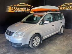Silver Begagnad 2006 VW Touran Conceptline Minibuss | 39 900 kr