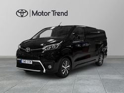 Svart Begagnad 2023 Toyota Proace Van | 489 000 kr