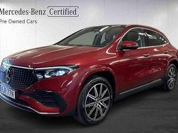 Röd Begagnad 2025 Mercedes EQA300 SUV | 529 800 kr