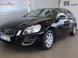 Svart Begagnad 2012 Volvo V60 Momentum Kombi | 89 900 kr (Bra pris)