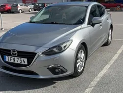 Grå Begagnad 2014 Mazda 3 Inclusive Halvkombi | 108 000 kr (Lite dyr)