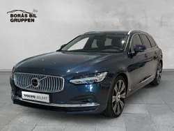 Mörkblå (blå) Begagnad 2024 Volvo V90 Plus Kombi | 419 000 kr (Marknadspris)