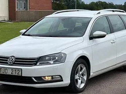 Vit Begagnad 2013 VW Passat Kombi | 99 900 kr (Marknadspris)