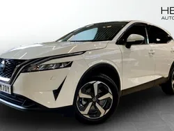 Svart Begagnad 2024 Nissan Qashqai N-Connecta SUV | 329 900 kr (Marknadspris)