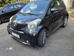Svart Begagnad 2009 Toyota iQ Halvkombi | 46 000 kr (Bra pris)