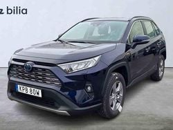 Blå Begagnad 2024 Toyota RAV4 Hybrid SUV | 399 800 kr (Superpris)