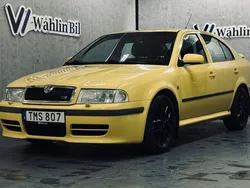 Gul Begagnad 2003 Skoda Octavia Tour Halvkombi | 19 900 kr (Dyr)