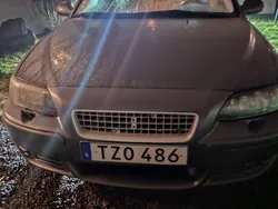 Grå Begagnad 2003 Volvo V70 Business Edition Kombi | 18 000 kr (Bra pris)