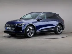Blå Begagnad 2021 Audi e-tron Proline SUV | 375 000 kr