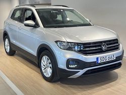 Silver (reflex silver metallic) Begagnad 2022 VW T-Cross Life SUV | 169 900 kr (Marknadspris)