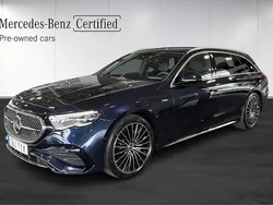 Mörkblå (blue) Begagnad 2025 Mercedes E300 Advanced Plus Kombi | 749 900 kr