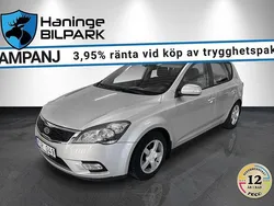 Silver Begagnad 2010 Kia Ceed Halvkombi | 59 900 kr (Marknadspris)