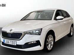 Vit Begagnad 2022 Skoda Scala Style Halvkombi | 199 900 kr (Bra pris)