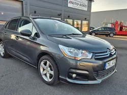 Grå Begagnad 2011 Citroën C4 Halvkombi | 39 900 kr (Marknadspris)
