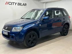 Mörkblå Begagnad 2006 Suzuki Grand Vitara SUV | 79 900 kr (Marknadspris)
