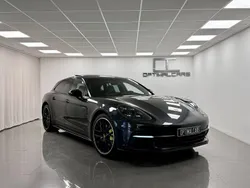 Grå Begagnad 2018 Porsche Panamera 4 Sport Turismo Sedan | 629 900 kr (Lite dyr)