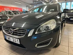 Grå Begagnad 2012 Volvo V60 Momentum Kombi | 79 900 kr (Bra pris)