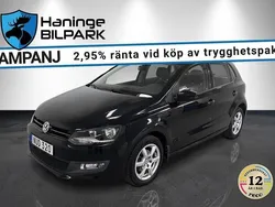 Svart Begagnad 2011 VW Polo Halvkombi | 74 900 kr (Marknadspris)