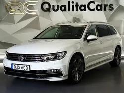 Vit Begagnad 2017 VW Passat R-line Kombi | 208 900 kr (Marknadspris)