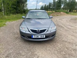 Grå Begagnad 2003 Mazda 2 Inclusive Halvkombi | 12 900 kr