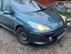 Begagnad 2007 Peugeot 307 Halvkombi | 19 000 kr (Marknadspris)