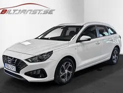Vit Begagnad 2023 Hyundai i30 Kombi | 209 900 kr (Marknadspris)