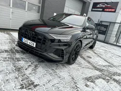 Svart Begagnad 2022 Audi Q8 Business SUV | 900 000 kr