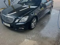 Svart Begagnad 2010 Mercedes E350 Avantgarde Sedan | 82 900 kr (Lite dyr)