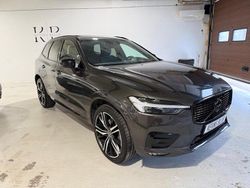 Mörkgrå Begagnad 2021 Volvo XC60 R-Design SUV | 409 900 kr (Marknadspris)