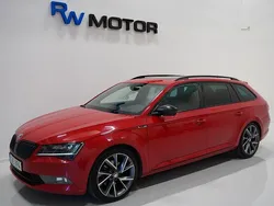 Röd Begagnad 2016 Skoda Superb SportLine Kombi | 199 900 kr (Lite dyr)