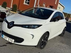 Vit Begagnad 2019 Renault Zoe Halvkombi | 104 000 kr (Marknadspris)