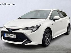 Vit Begagnad 2019 Toyota Corolla Active Kombi | 189 900 kr (Marknadspris)