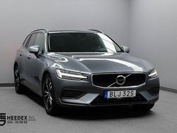 Grå Begagnad 2019 Volvo V60 Momentum Kombi | 238 700 kr (Marknadspris)