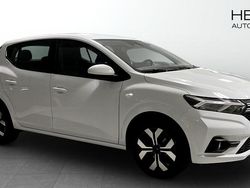 Vit (white) Ny 2025 Dacia Sandero Expression Halvkombi | 219 900 kr (Marknadspris)
