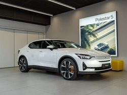 Vit Ny 2025 Polestar 2 Performance Halvkombi | 655 000 kr