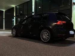 Grå Begagnad 2014 VW Golf VII GTI Halvkombi | 100 000 kr (Superpris)