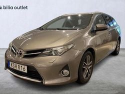 Brun Begagnad 2014 Toyota Auris Touring Sports Kombi | 130 000 kr (Marknadspris)