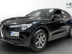 Svart Begagnad 2019 Alfa Romeo Stelvio SUV | 289 900 kr (Marknadspris)