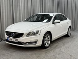 Vit Begagnad 2013 Volvo S60 Summum Sedan | 118 900 kr (Marknadspris)
