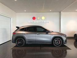 Grå Begagnad 2022 Mercedes GLA45 AMG AMG SUV | 549 900 kr