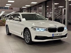 Vit Begagnad 2020 BMW 520 Sport Line Kombi | 229 900 kr (Bra pris)