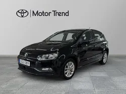 Svart Begagnad 2016 VW Polo Halvkombi | 125 000 kr (Marknadspris)