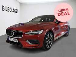Röd Begagnad 2022 Volvo V60 Core Kombi | 384 500 kr (Bra pris)