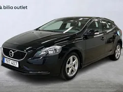 Svart Begagnad 2017 Volvo V40 Kinetic Kombi | 169 000 kr (Lite dyr)