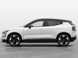 Vit Begagnad 2024 Volvo EX30 Plus SUV | 384 800 kr