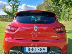 Röd Begagnad 2014 Renault Clio R.S. R.S. Halvkombi | 148 000 kr