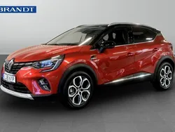 Flerfärgad Begagnad 2022 Renault Captur Intens SUV | 239 900 kr (Marknadspris)