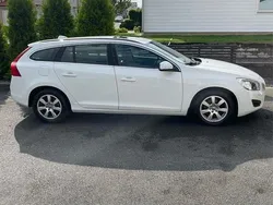 Vit Begagnad 2012 Volvo V60 Momentum Kombi | 62 000 kr (Bra pris)