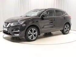 Svart Begagnad 2017 Nissan Qashqai 360º SUV | 118 800 kr (Marknadspris)