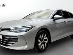 Silver Begagnad 2024 VW Passat Business Kombi | 339 500 kr (Dyr)